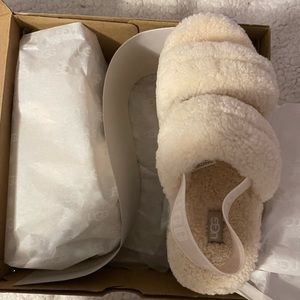 UGG Oh Fluffita Sandals